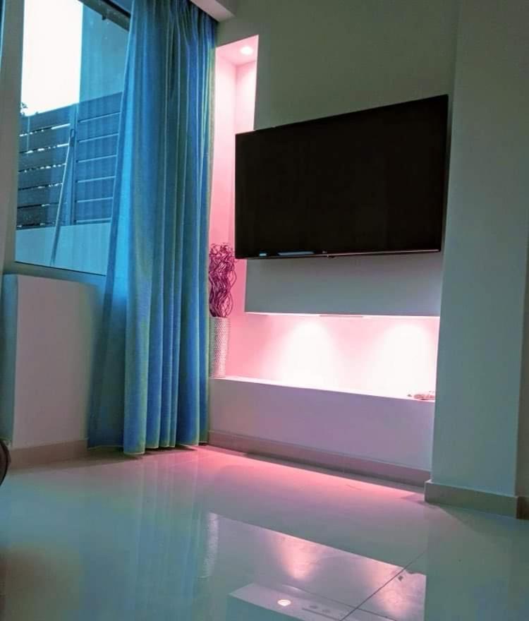 Haris White Apartment Roussospítion Exterior foto